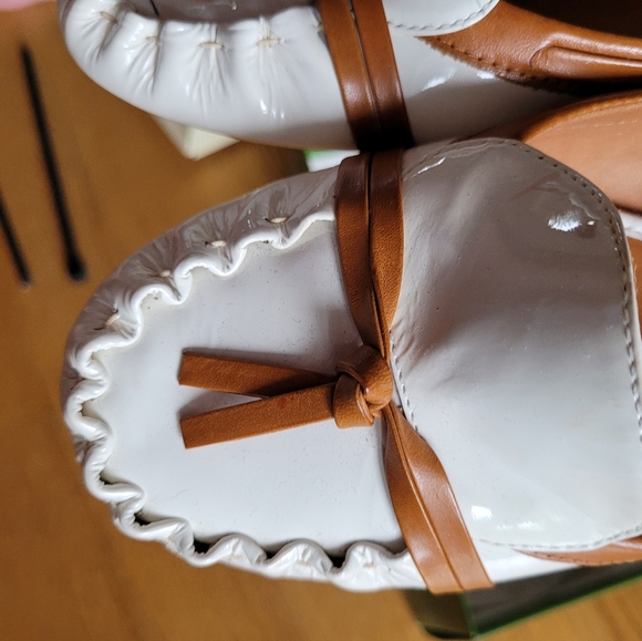 KATE SPADE LOAFER - Picture 5 of 7